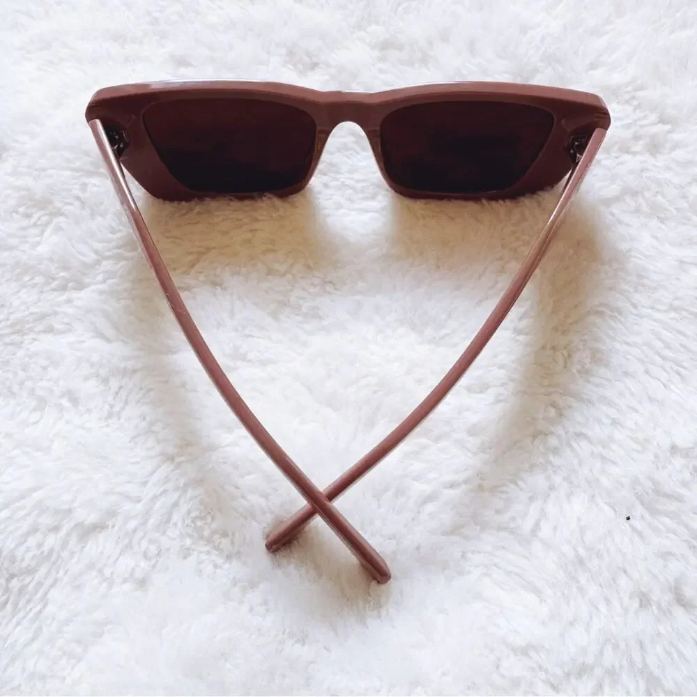 Lily Mauve Rectangular Sunglasses